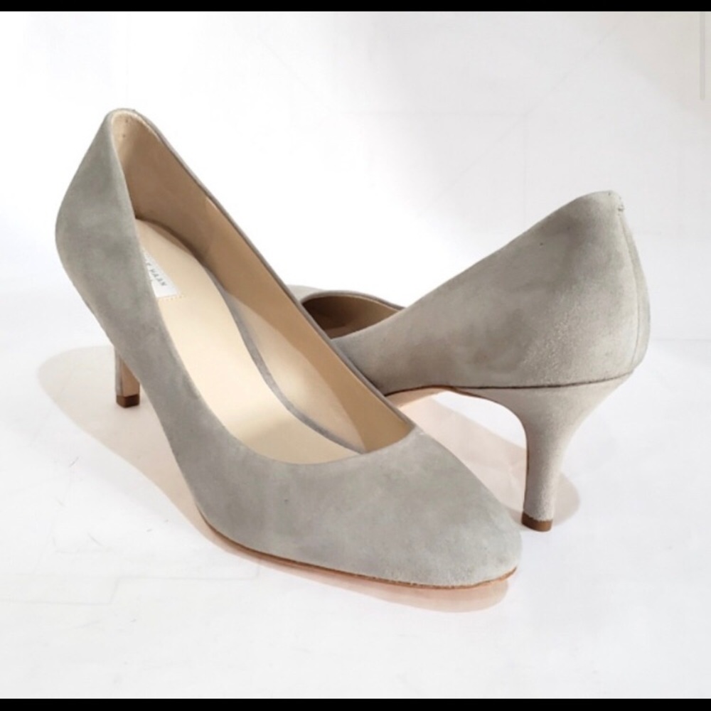 Cole Haan Suede Round Toe Pumps Light Gray Size 9